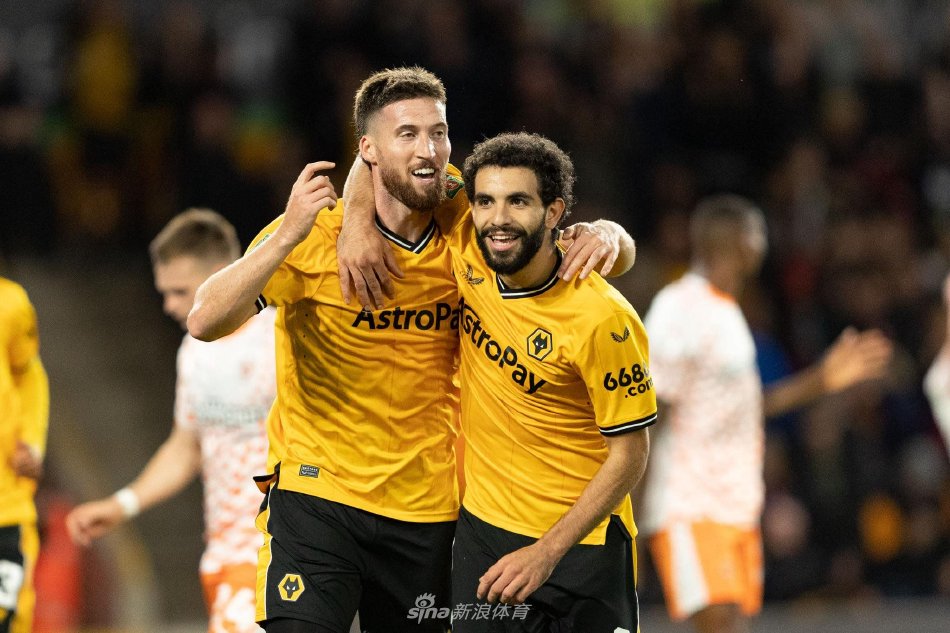 盟顶级中锋 盟顶级中锋