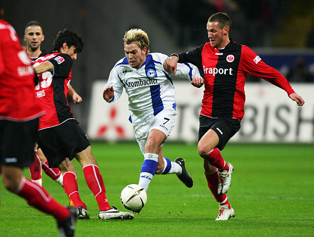 果断前移完 果断前移完