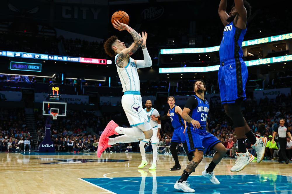 大批年轻球 大批年轻球