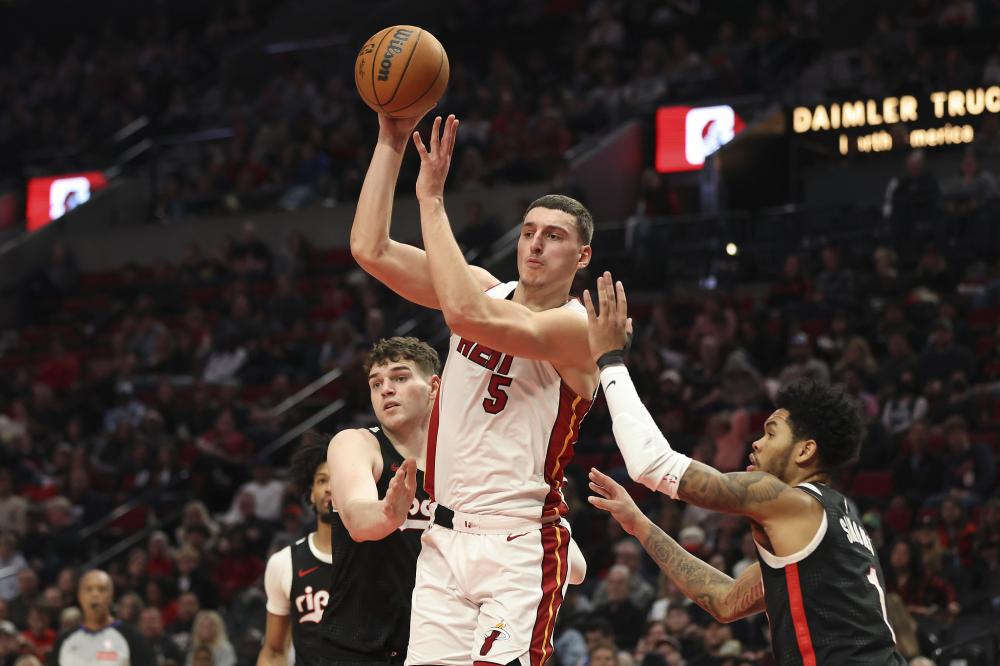 突生变故 突生变故